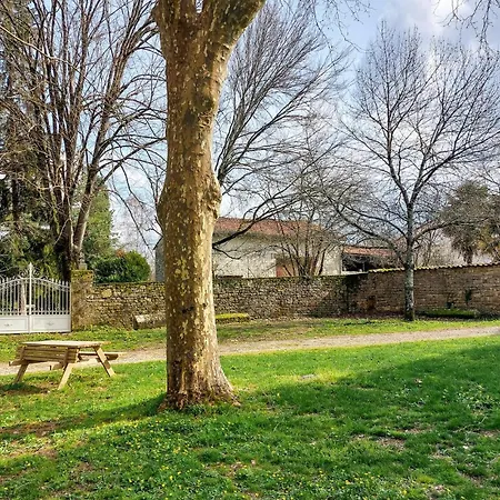 Au Calme Vakantiehuis Mouton